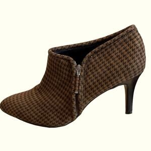 IMPO plaid brown and black booties zip zip. 3.5” heels size  10